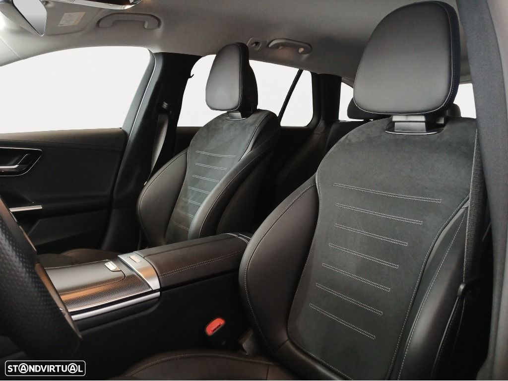 Mercedes-Benz C 300 de AMG Line - 8