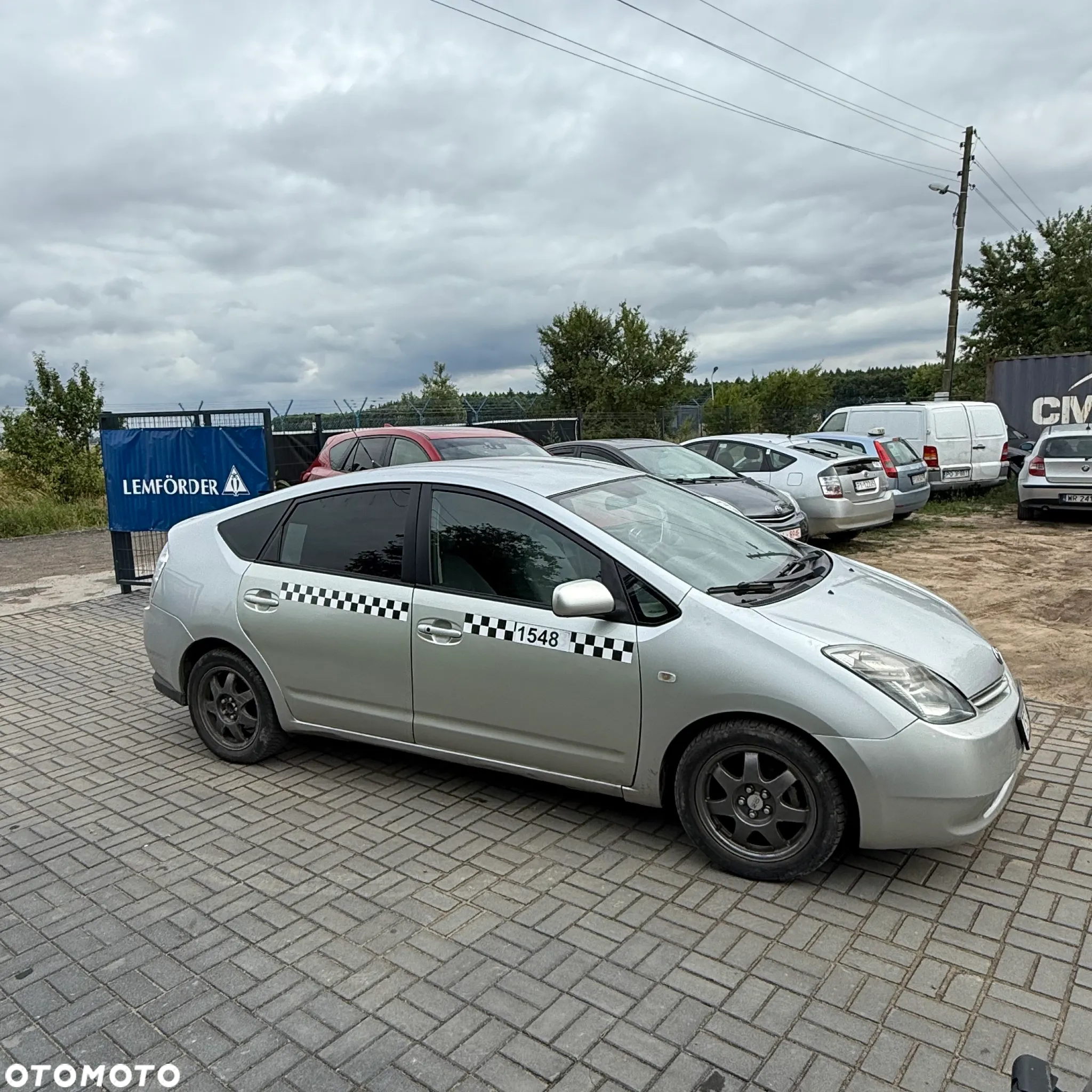 Toyota Prius 1.5 VVT-i Prestige - 6
