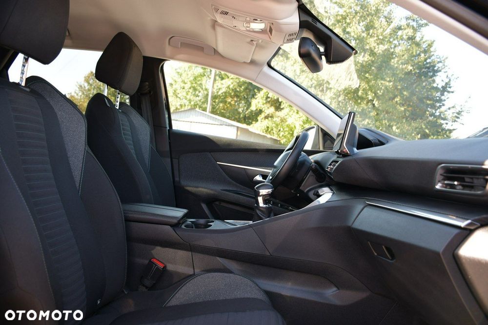 Peugeot 3008 1.2 PureTech Active Pack S&S - 24