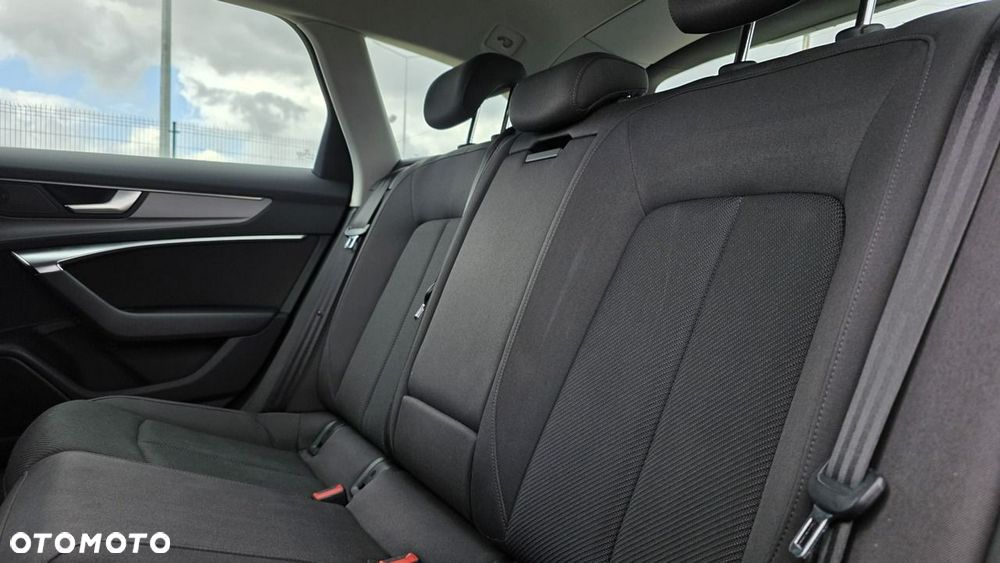 Audi A6 Avant - 22