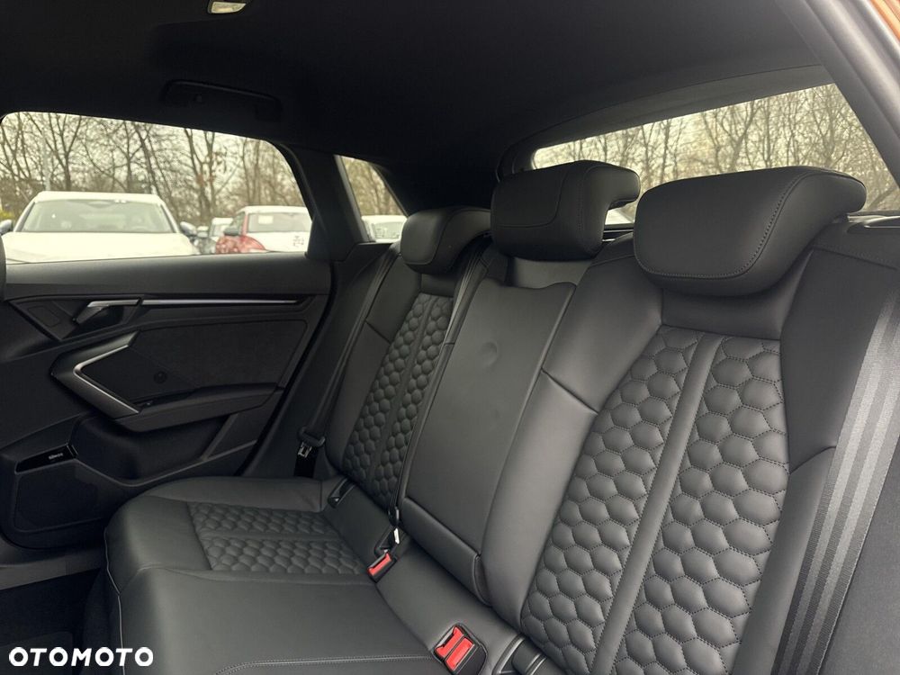 Audi RS3 Sportback - 16