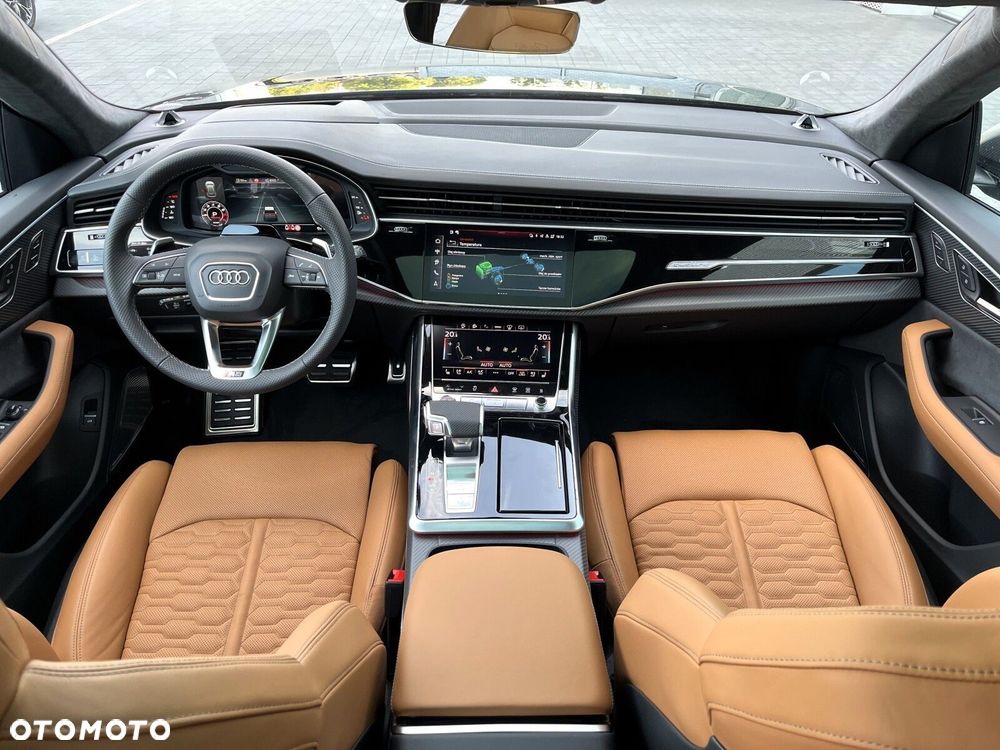 Audi RS Q8 - 6