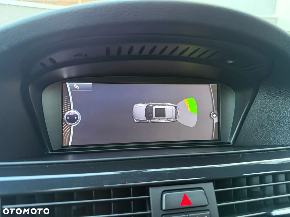 BMW Seria 3 320d Efficient Dynamics Sport Line - 37