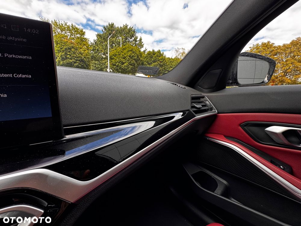 BMW Seria 3 318i Luxury Line sport - 26