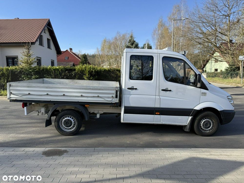 Mercedes-Benz Sprinter - 10