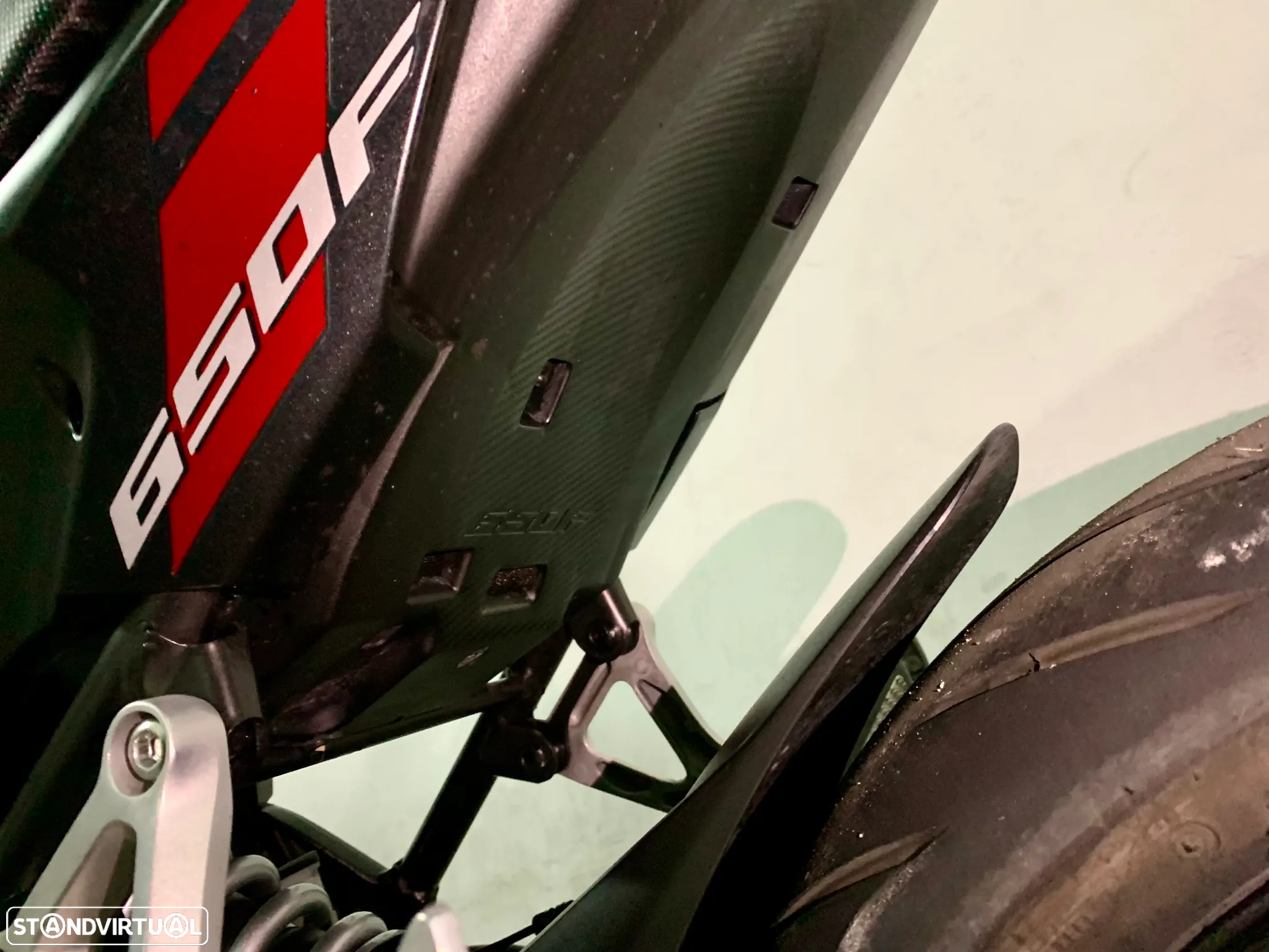 Honda CB 650F AKRAPOVIC 2018 - 21