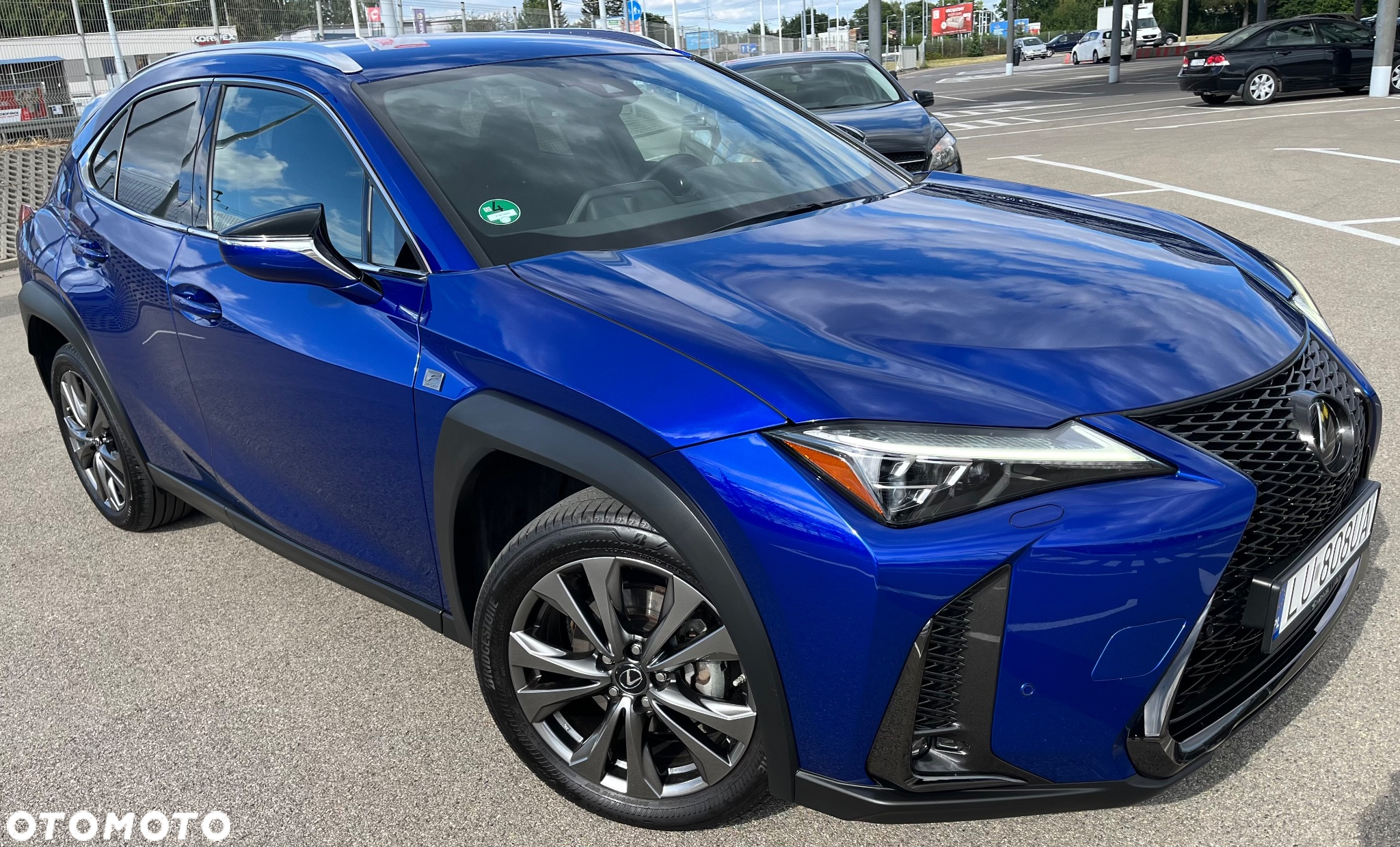 Lexus UX 250h (E-FOUR) F SPORT - 15