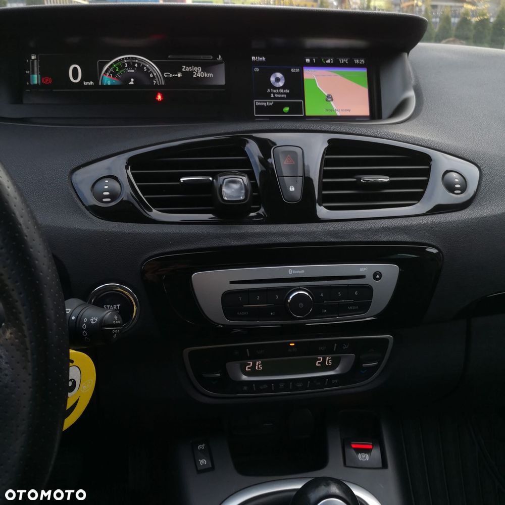 Renault Scenic Energy TCe 130 S&S Bose Edition - 17