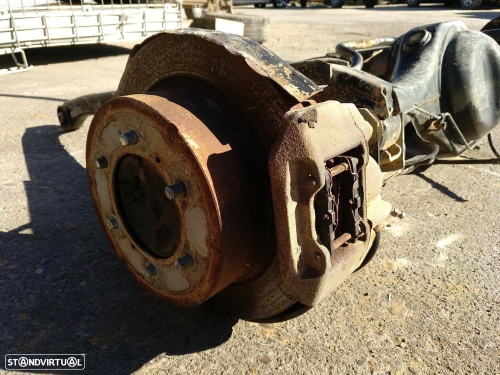 CHARRIOT TRASEIRO MITSUBISHI PAJERO SPORT I 1999 - 1