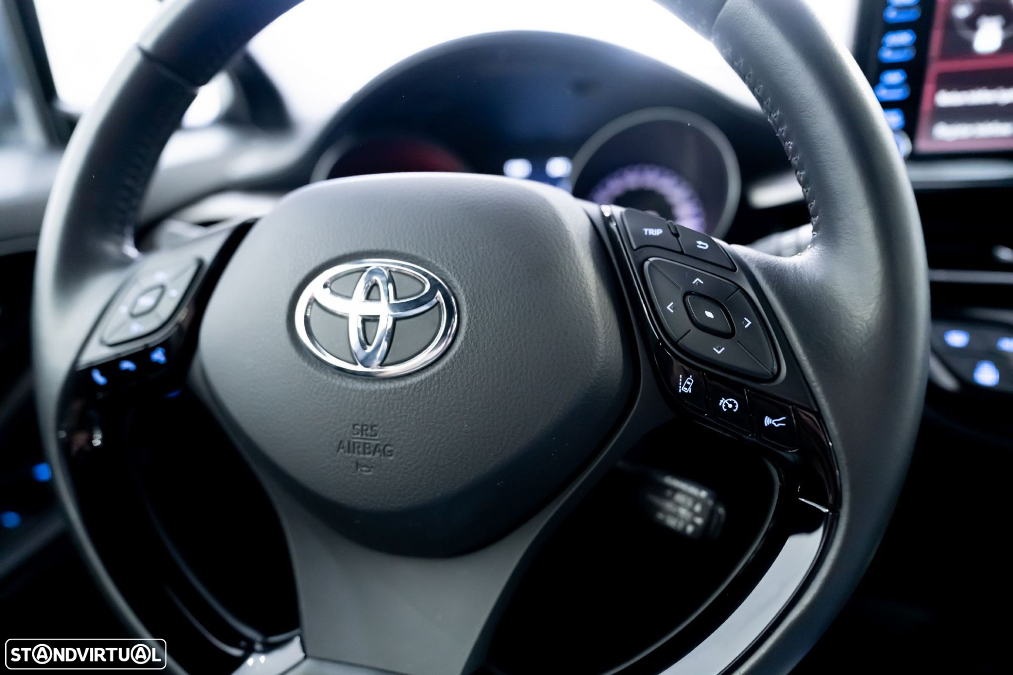 Toyota C-HR 1.8 Hybrid Comfort - 32