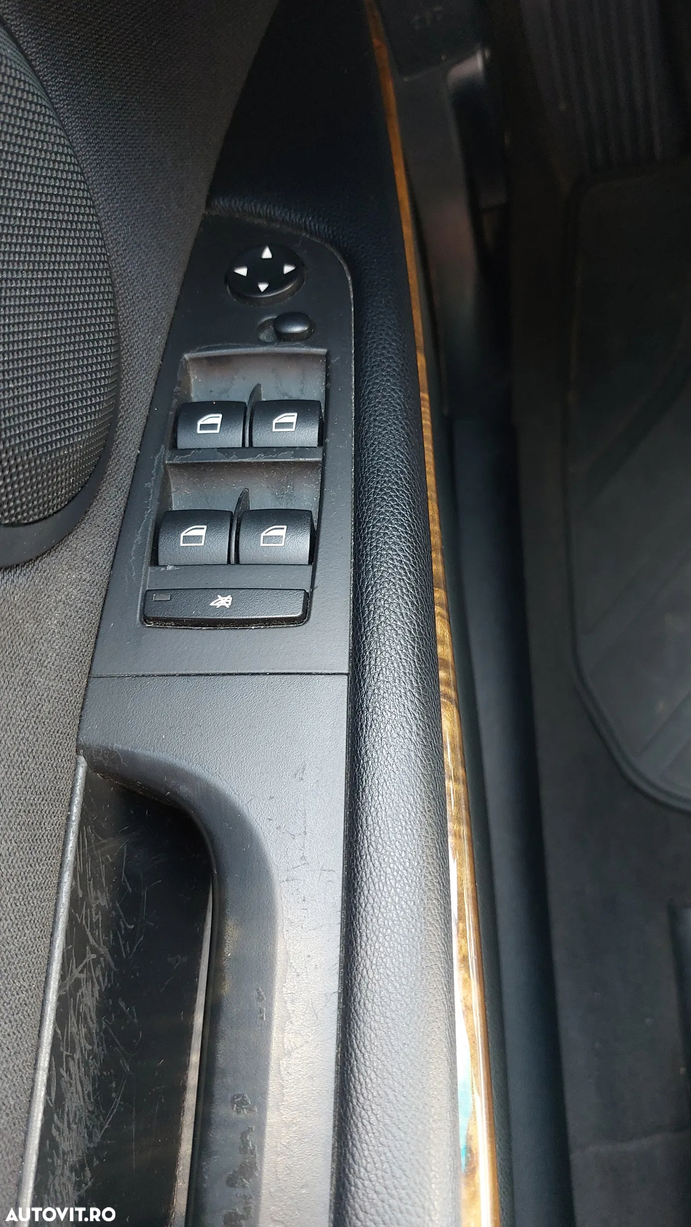 BMW Seria 3 320d Touring - 21