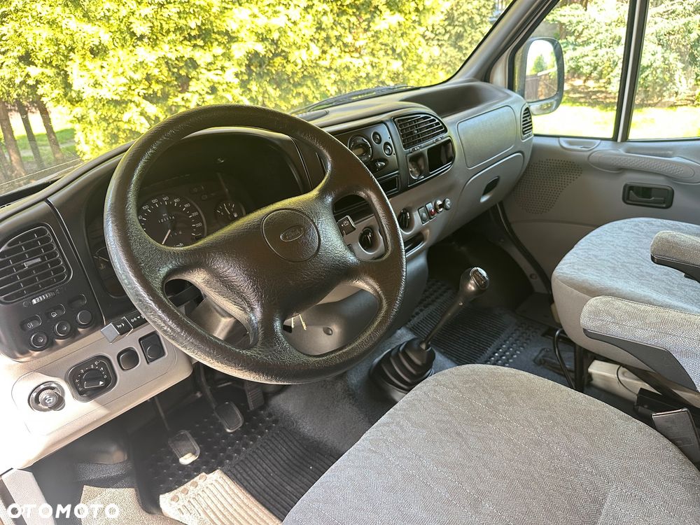 Ford Transit - 35
