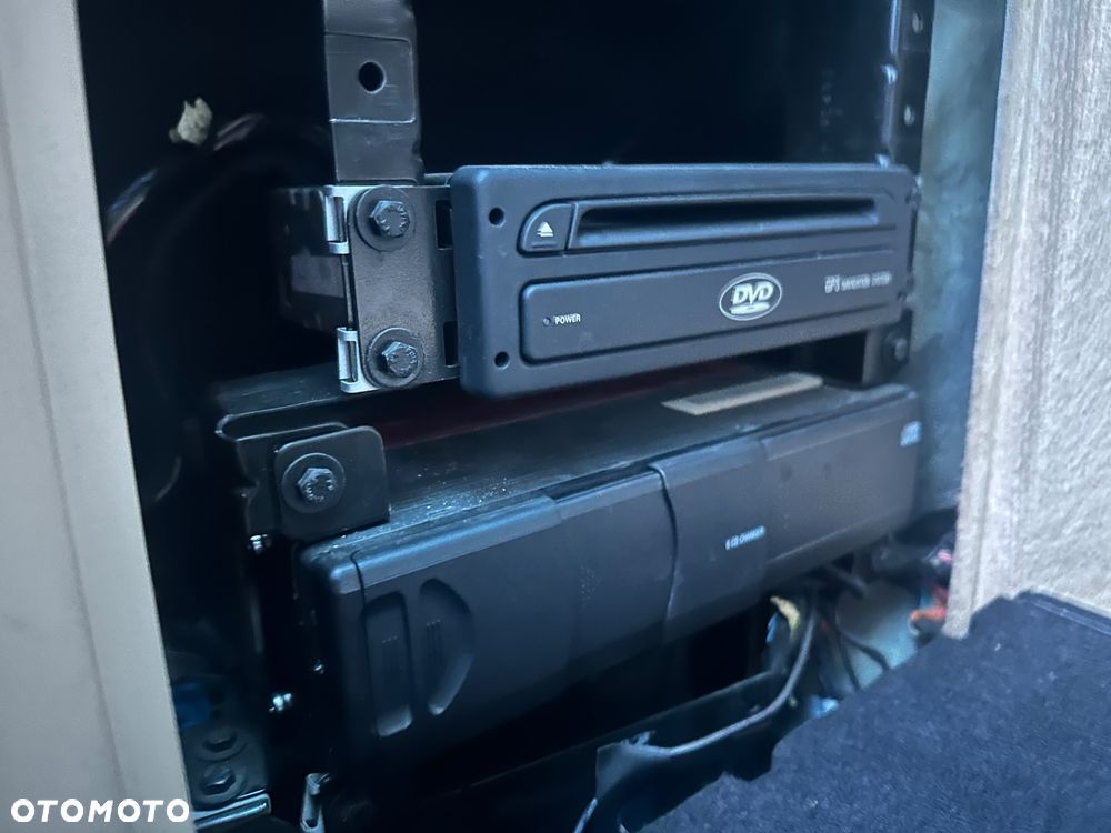 BMW X5 4.4 i Edition Exclusive - 32