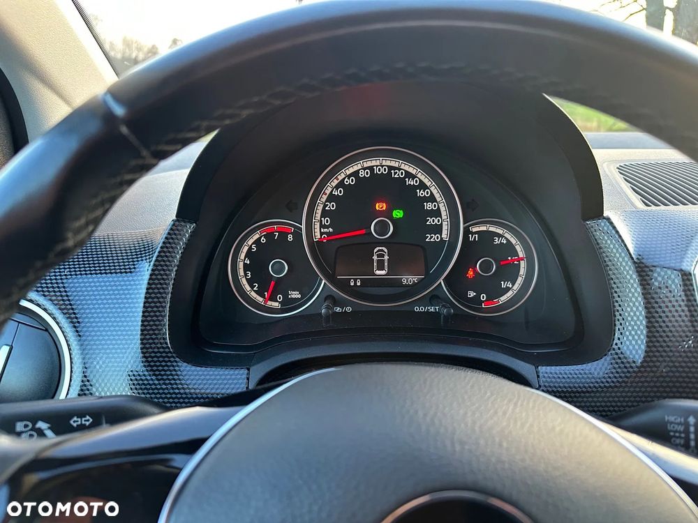 Volkswagen up! 1.0 move - 14