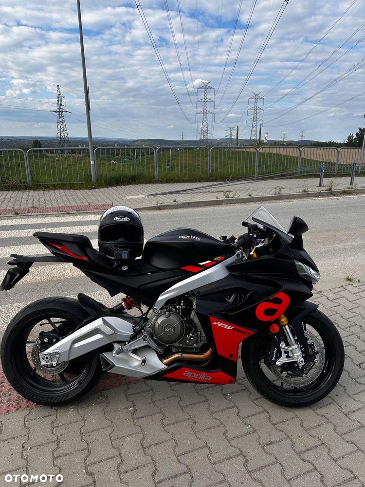 Aprilia RS - 9