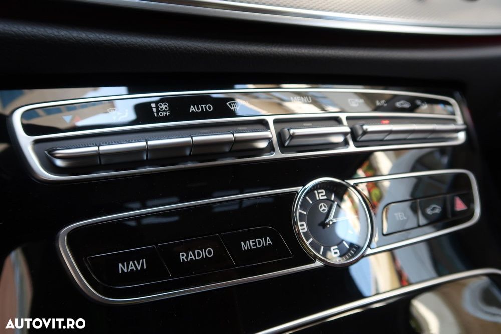Mercedes-Benz E 250 9G-TRONIC Avantgarde - 22