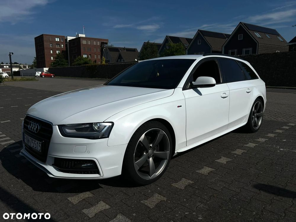 Audi A4 Avant 2.0 TDI DPF multitronic S line Sportpaket - 2