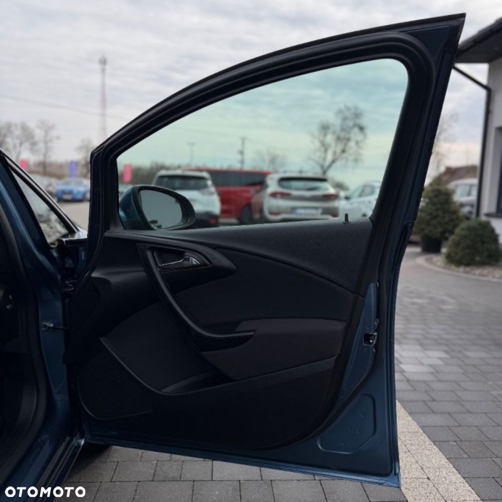 Opel Astra - 35