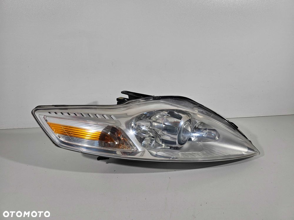 Ford Mondeo MK4 Lampa Przód Przednia Prawa Soczewka Skrętna H7 Europa - 2