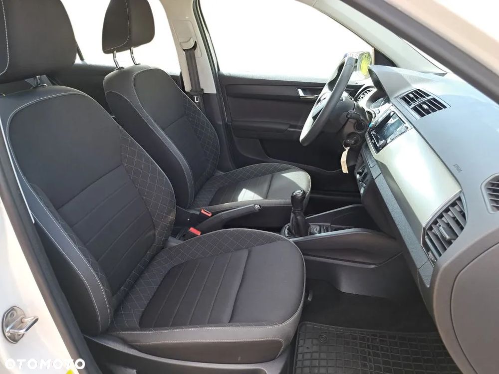 Skoda Fabia 1.0 TSI Ambition - 12