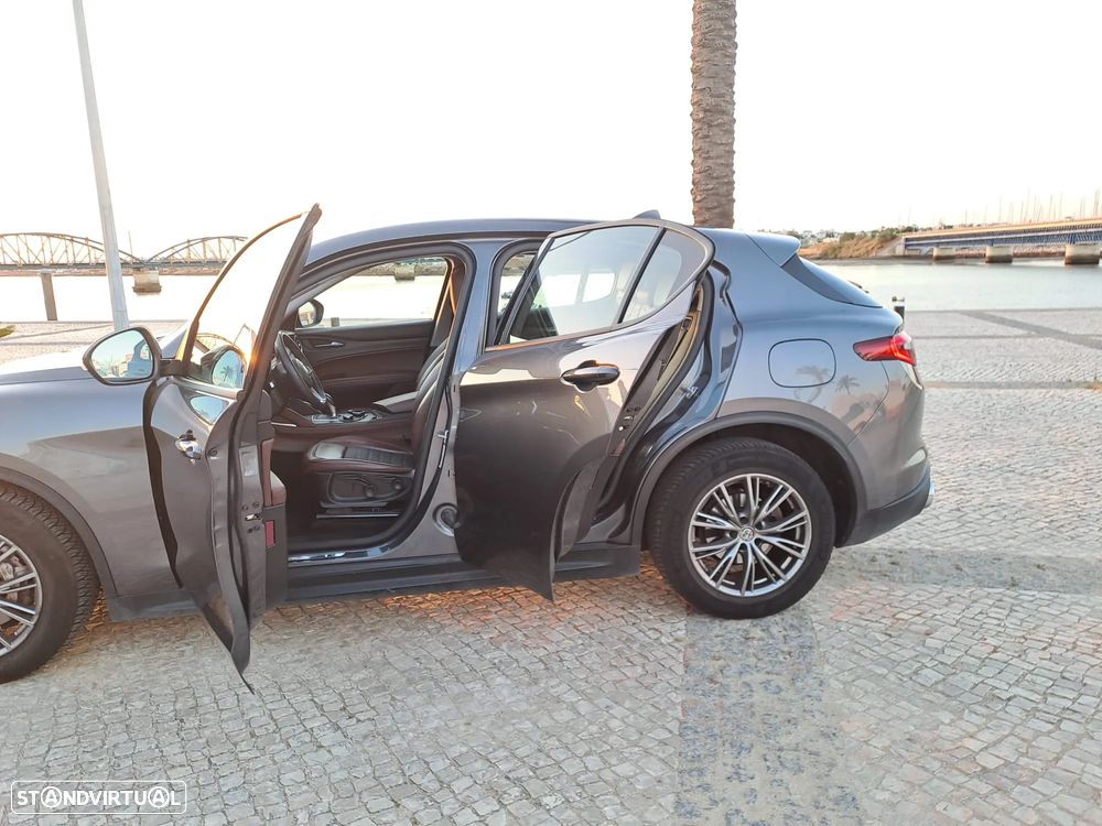 Alfa Romeo Stelvio 2.2 D Super AT8 - 14