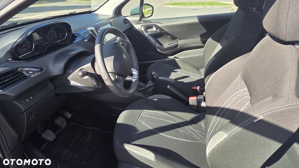 Peugeot 208 1.0 VTi/PureTech Access - 11