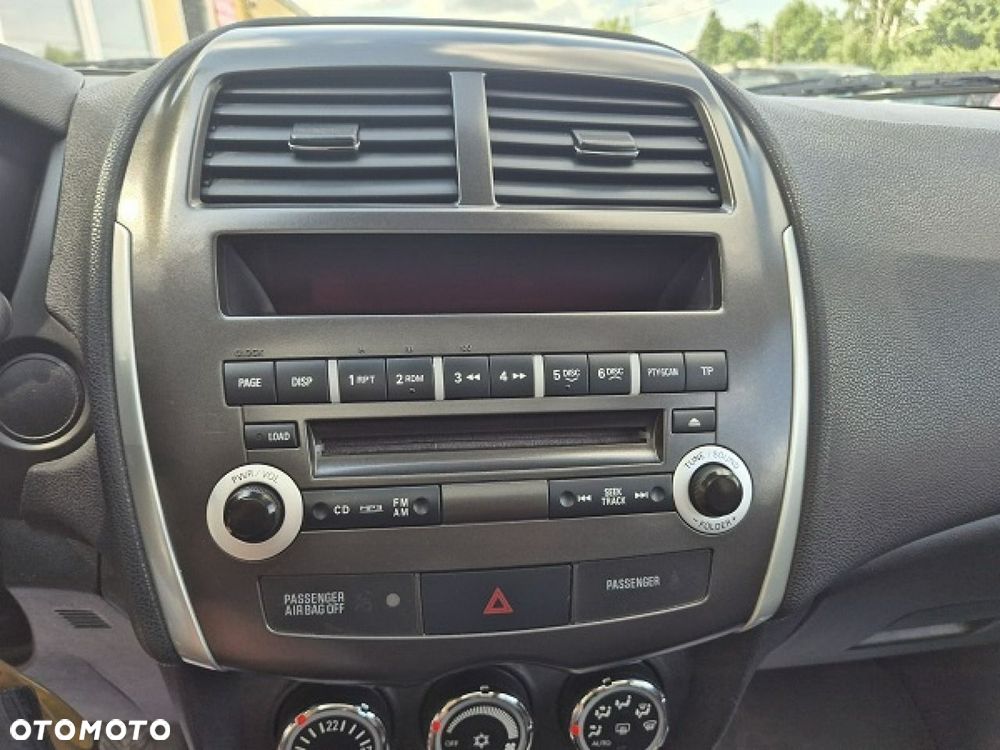 Mitsubishi ASX - 25