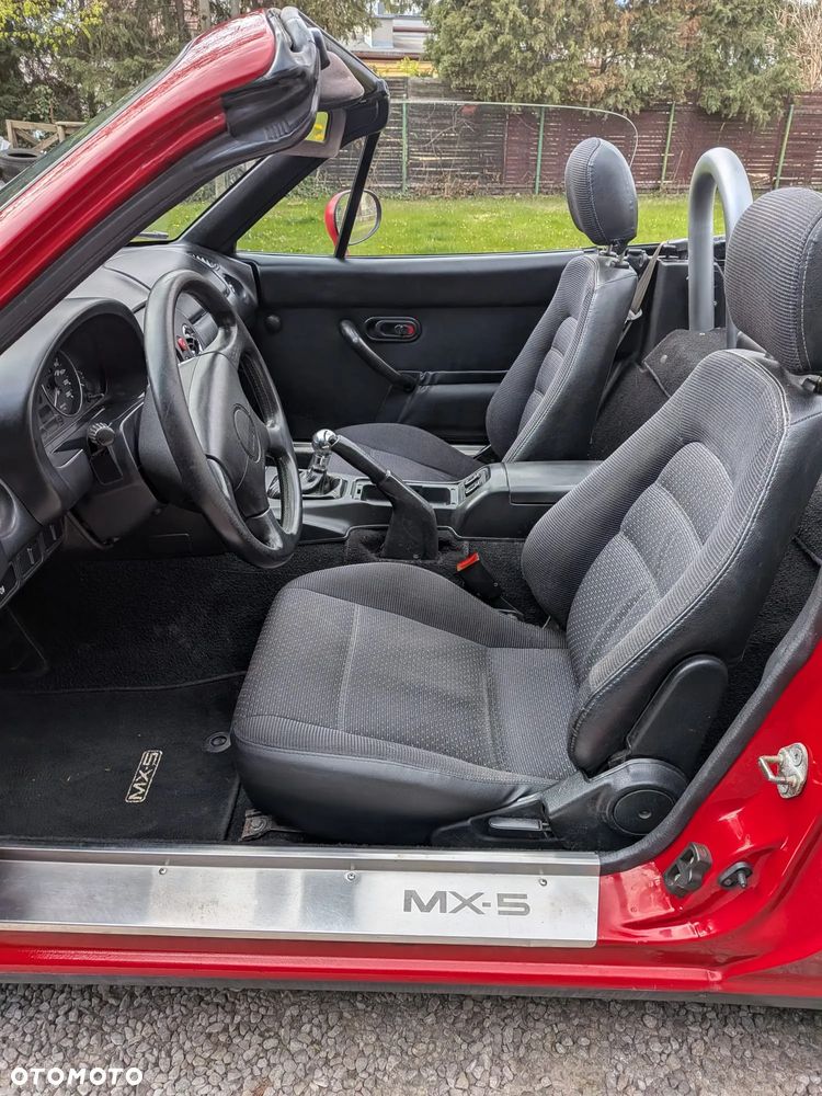 Mazda MX-5 1.6 - 11