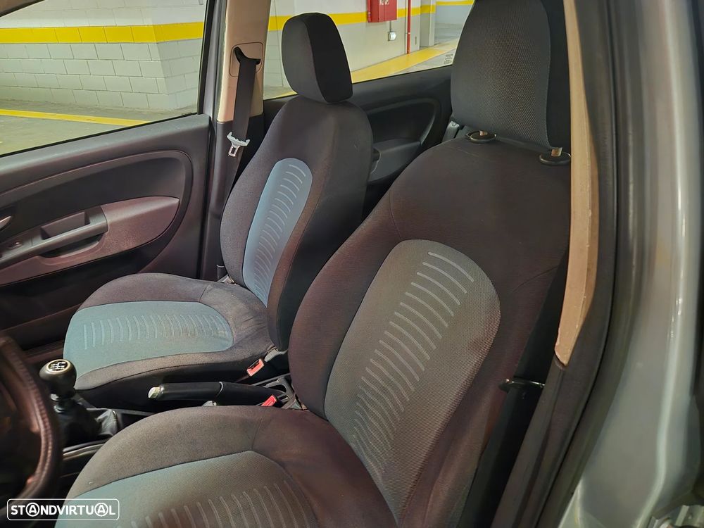 Fiat Grande Punto 1.2 Active - 26