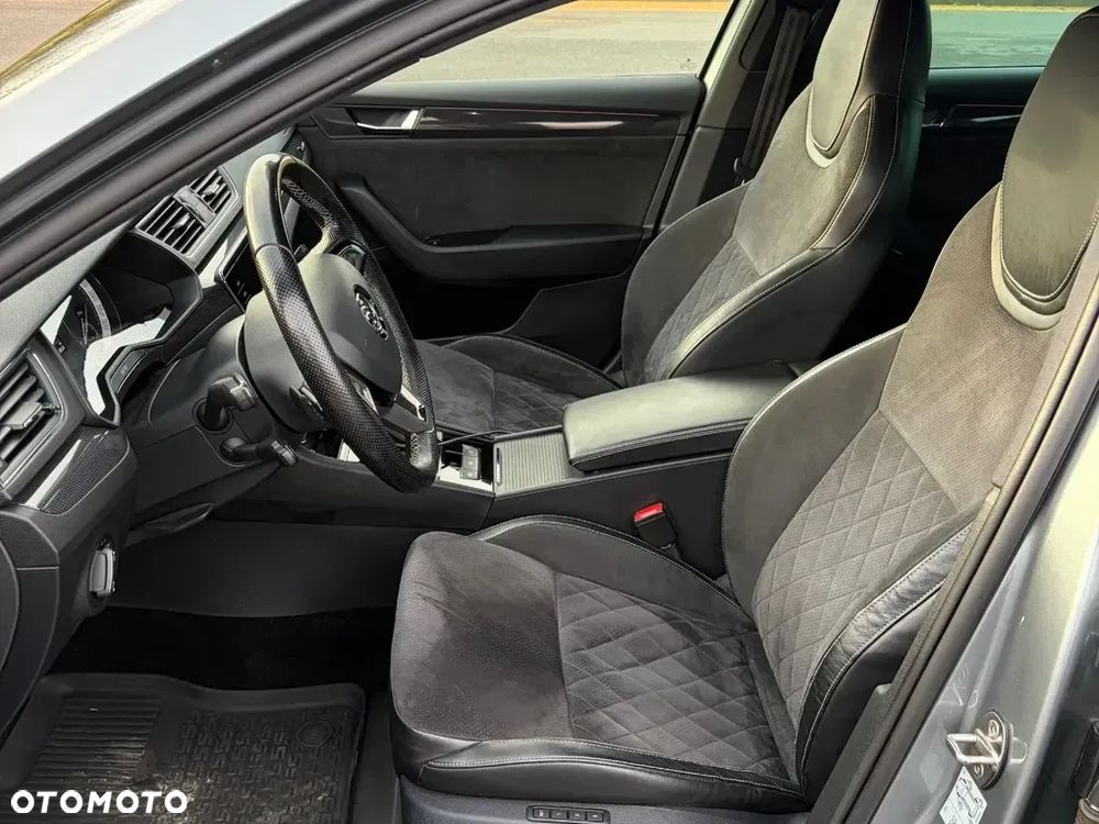 Skoda Superb 1.8 TSI Sportline DSG - 10