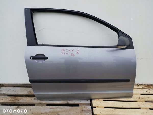 Vw Polo 9N2 3D Drzwi Prawe Przód