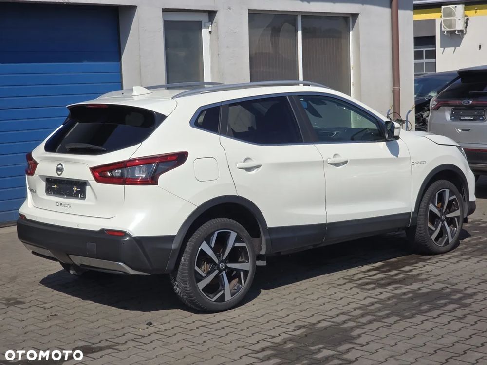 Nissan Qashqai 1.2 DIG-T N-Connecta EU6 - 14