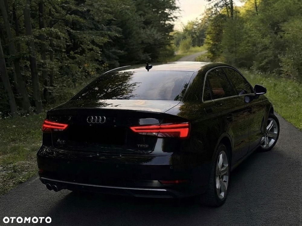 Audi A3 Limousine 40 TFSI Quattro S tronic - 6