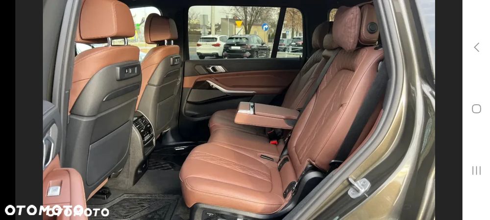 BMW X7 xDrive40d mHEV - 10