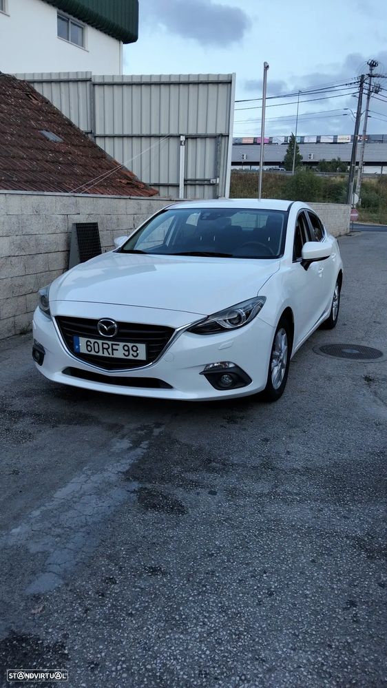 Mazda 3 Sedan - 1