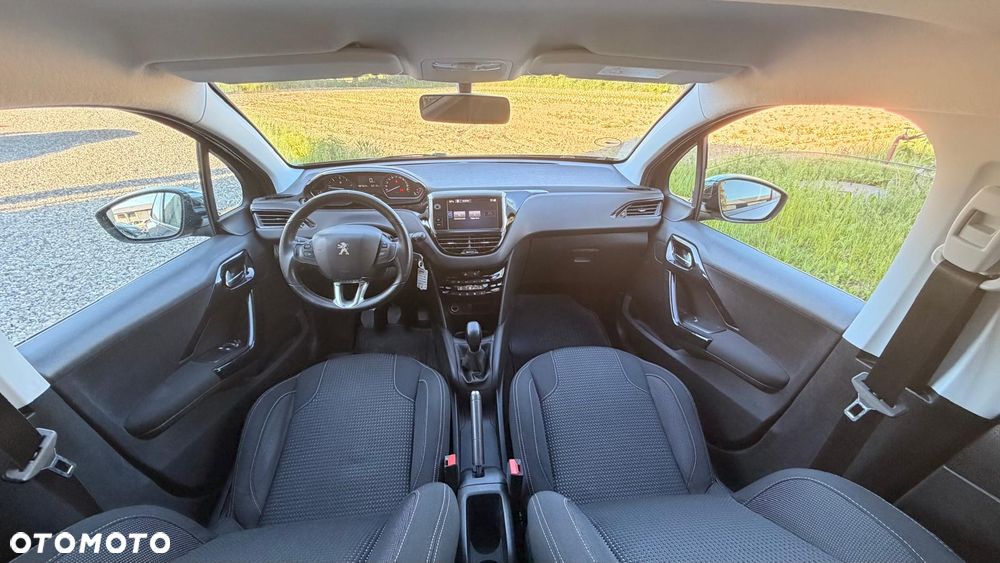 Peugeot 208 1.6 BlueHDi Allure S&S - 7