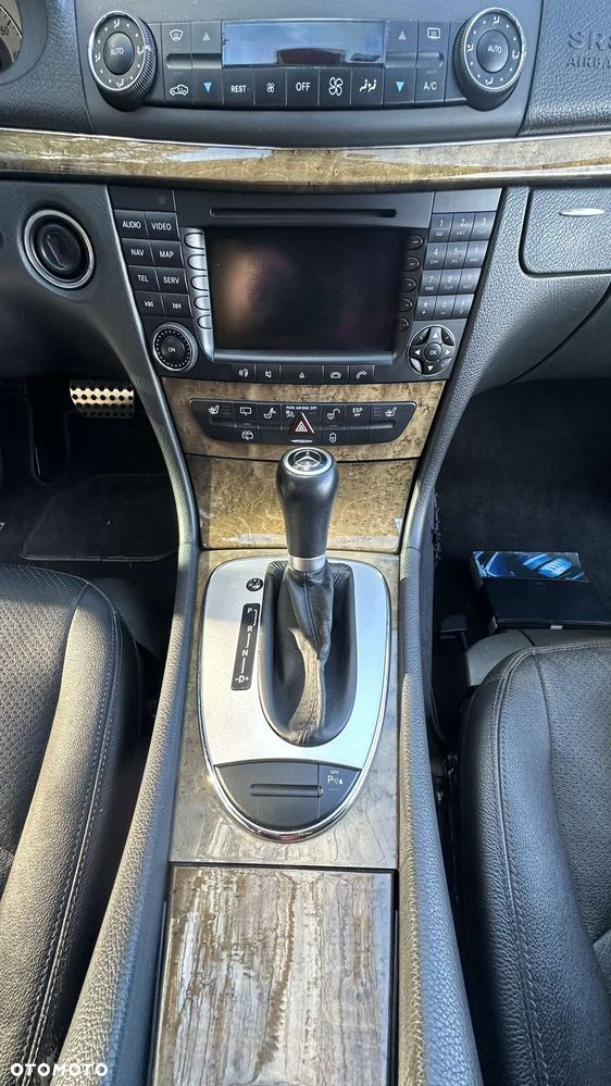Mercedes-Benz Klasa E ver-350-t-avantgarde - 5