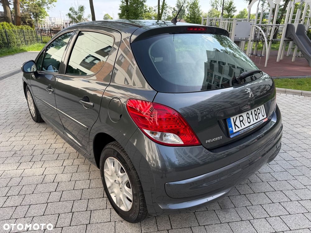 Peugeot 207 - 3
