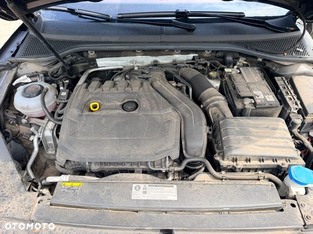 Volkswagen Passat 1.5 TSI OPF DSG Highline - 5
