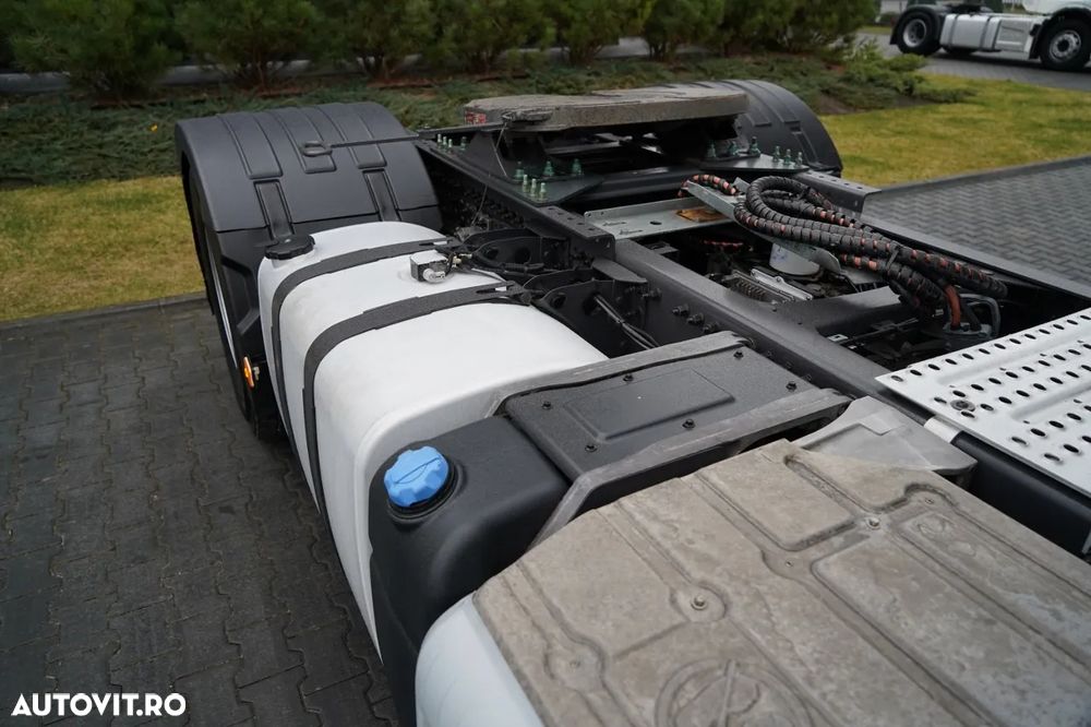 Volvo FM 460 / RETARDER / PTO / CABINĂ JOSĂ / I-SHIFT / EURO 6 - 18