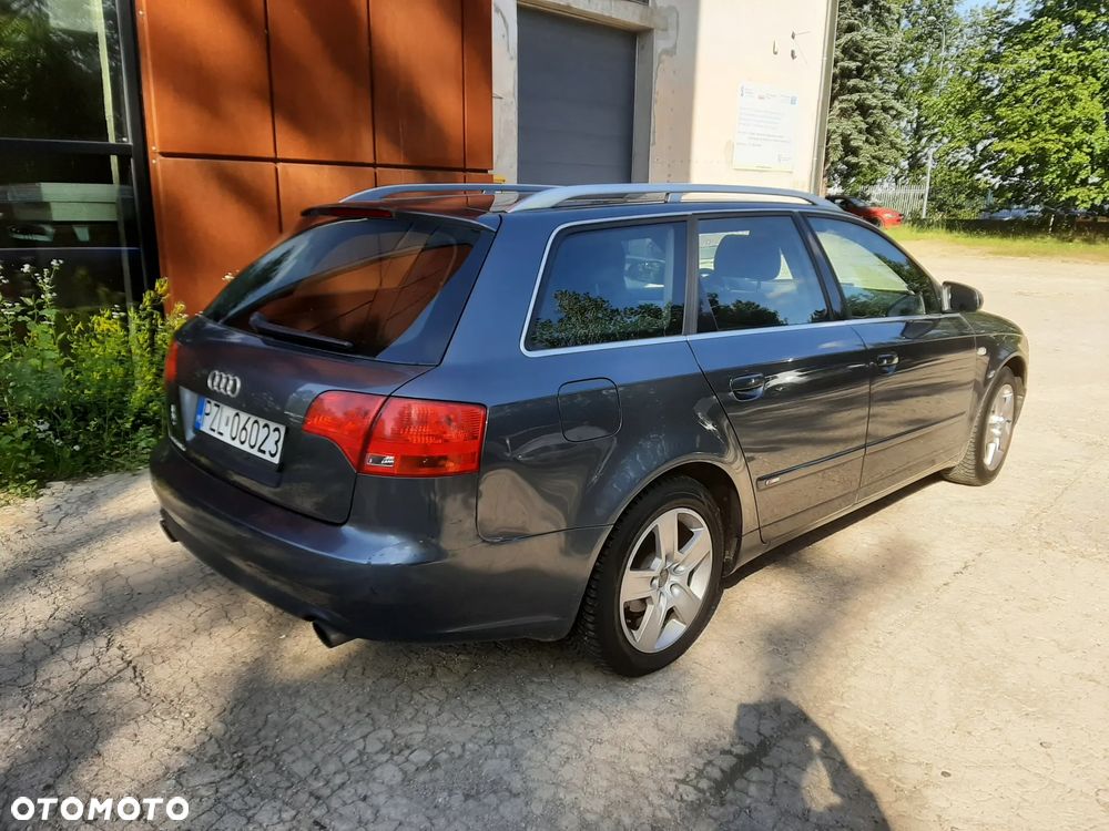 Audi A4 Avant - 5