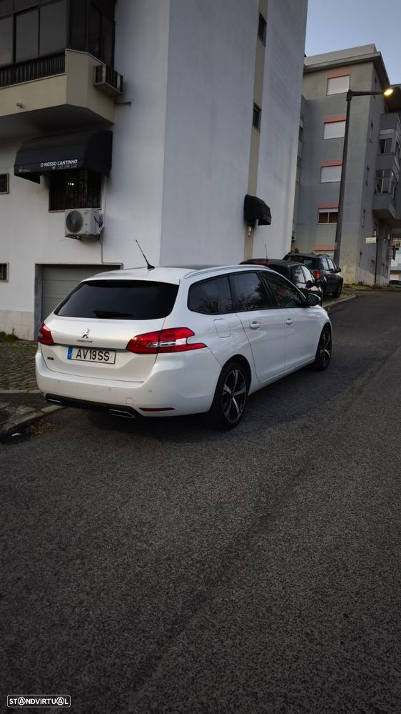 Peugeot 308 SW - 5