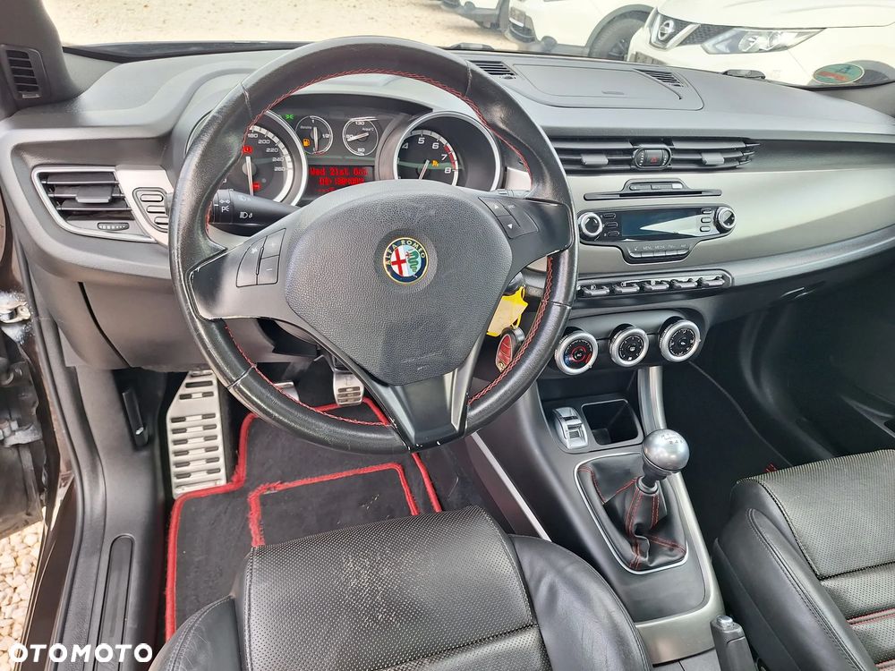 Alfa Romeo Giulietta 1.4 TB 16V Impression - 16