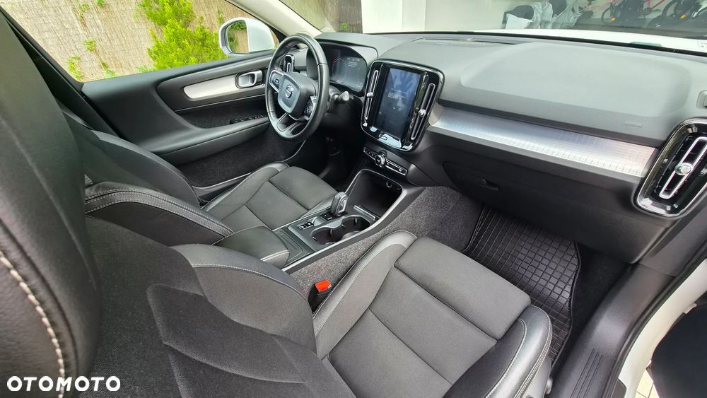 Volvo XC 40 T4 Momentum - 10