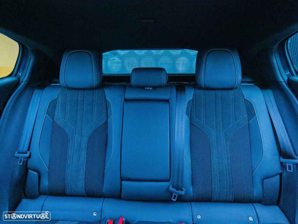 Peugeot 408 1.2 PureTech GT EAT8 - 23