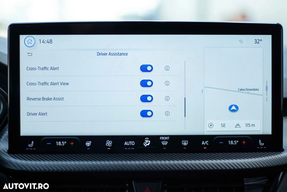 Ford Kuga 2.5 Duratec FWD PHEV ST-Line X - 22