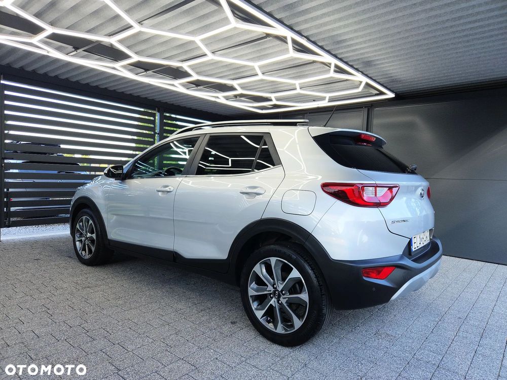 Kia Stonic 1.0 T-GDI 120 Spirit - 21