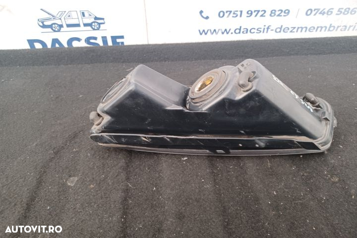 Proiector dreapta 17415902 174162-02 17415902 174162-02 Volkswagen VW - 5