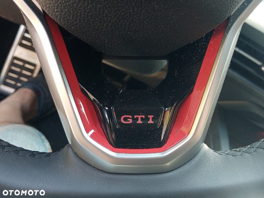 Volkswagen Golf GTI 2.0 TSI OPF DSG Performance - 4