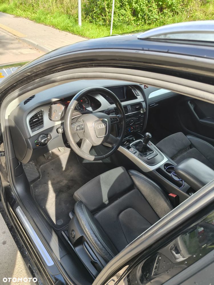 Audi A4 Avant - 8